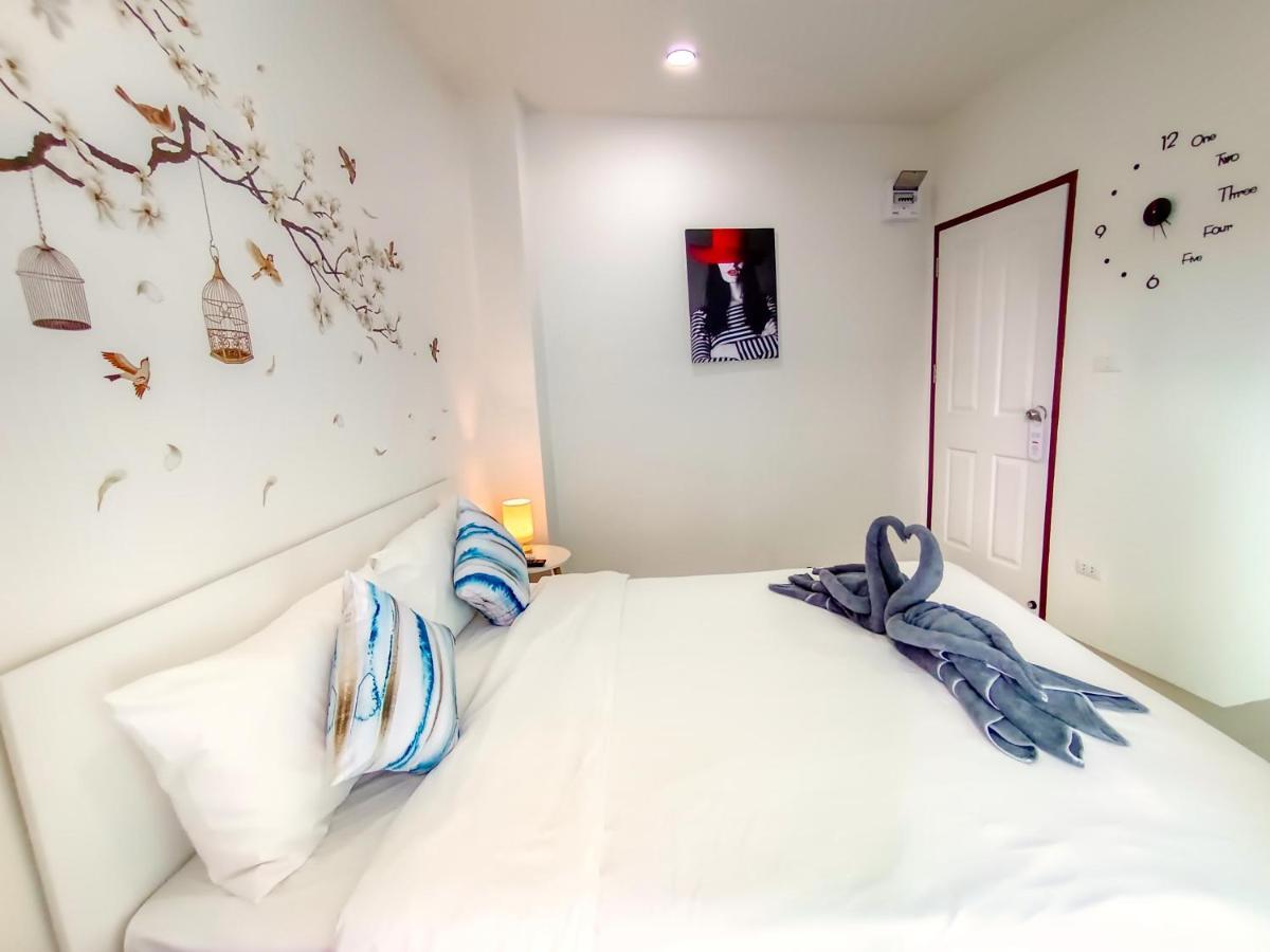 Sailor Hotel Паттая Екстер'єр фото