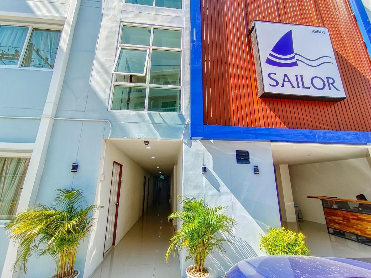 Sailor Hotel Паттая Екстер'єр фото