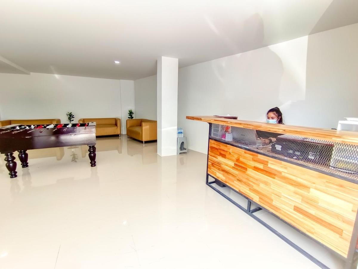 Sailor Hotel Паттая Екстер'єр фото