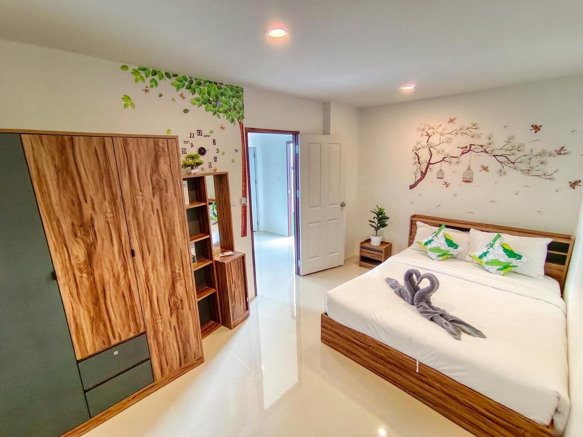 Sailor Hotel Паттая Екстер'єр фото