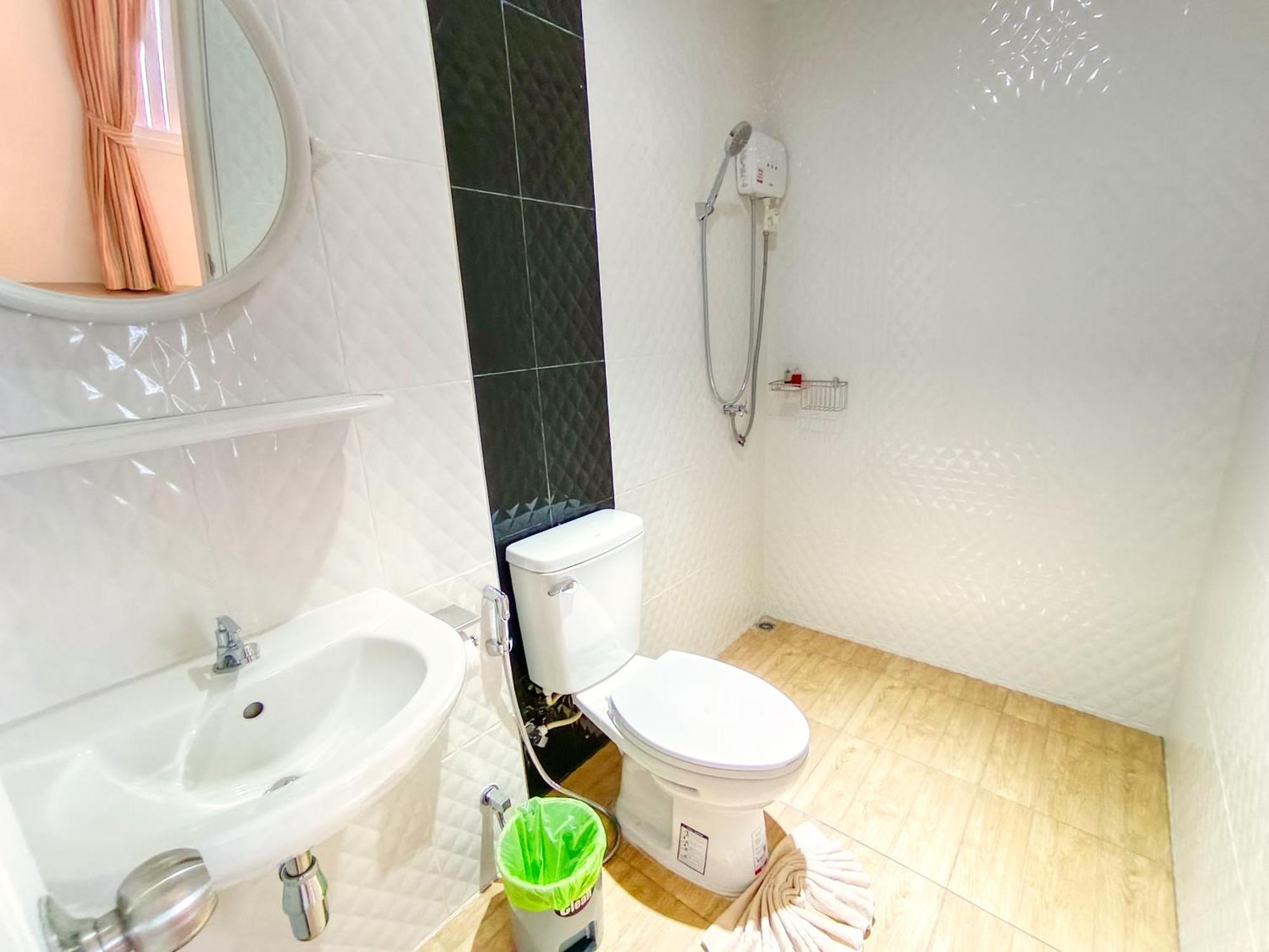Sailor Hotel Паттая Номер фото